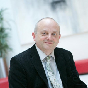 IAUP Executive Committee Vice President for the European Union, Dr. Edward Peck, named UK’s first student support champion