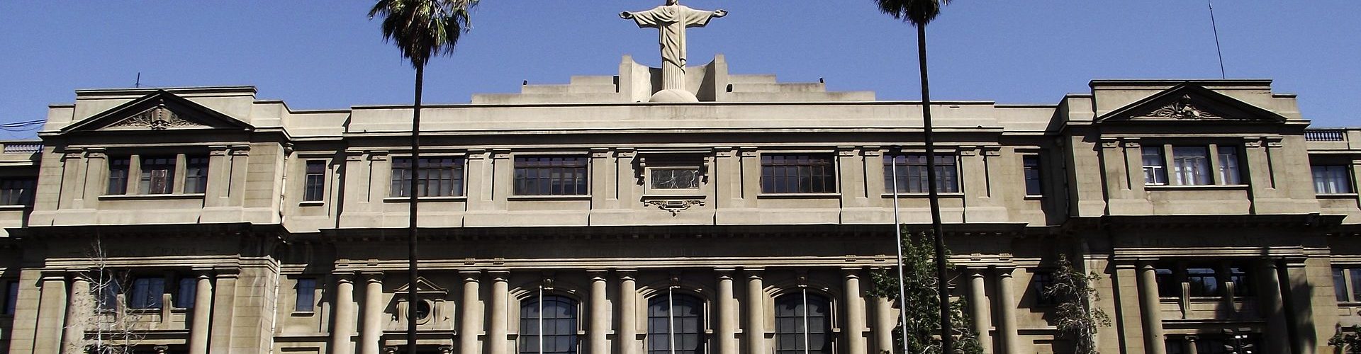 Casa_Central_Pontificia_Universidad_Catolica_de_Chile-3